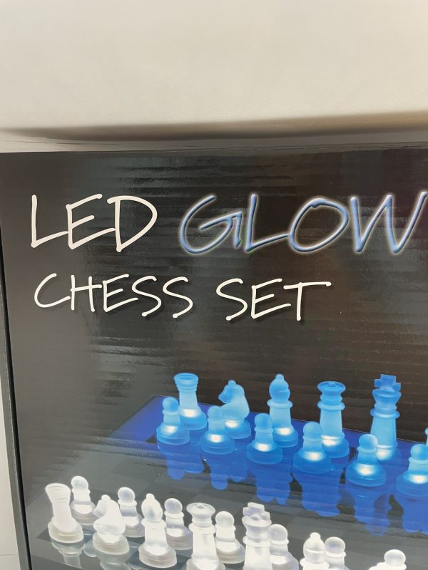 Glow In The Dard Led Chess Set